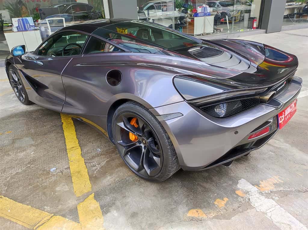 McLaren 720S, 2018 6