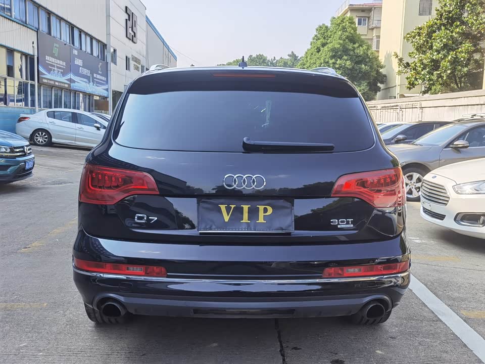 Audi Q7 Audi Q7