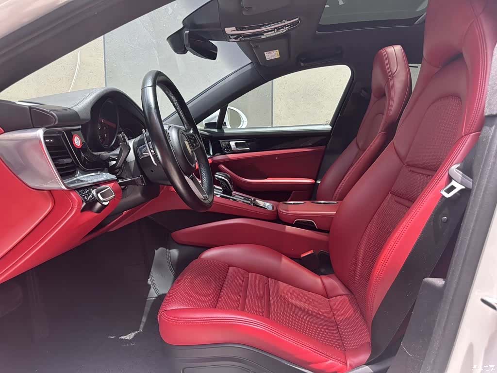 Porsche Panamera, 2018 9