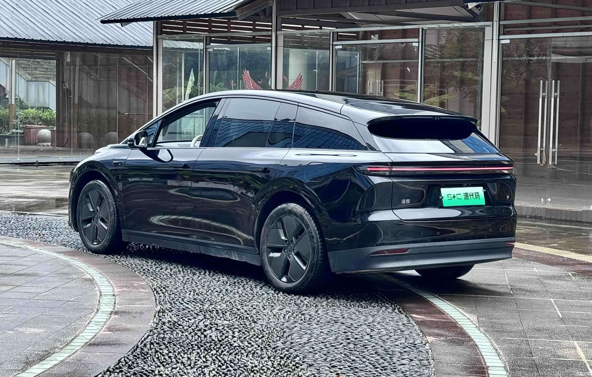 Li Auto i6, 2025 14