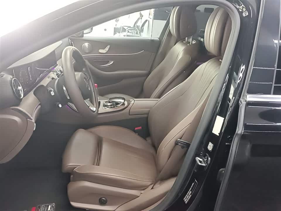 Mercedes-Benz E-class Mercedes-Benz E-class