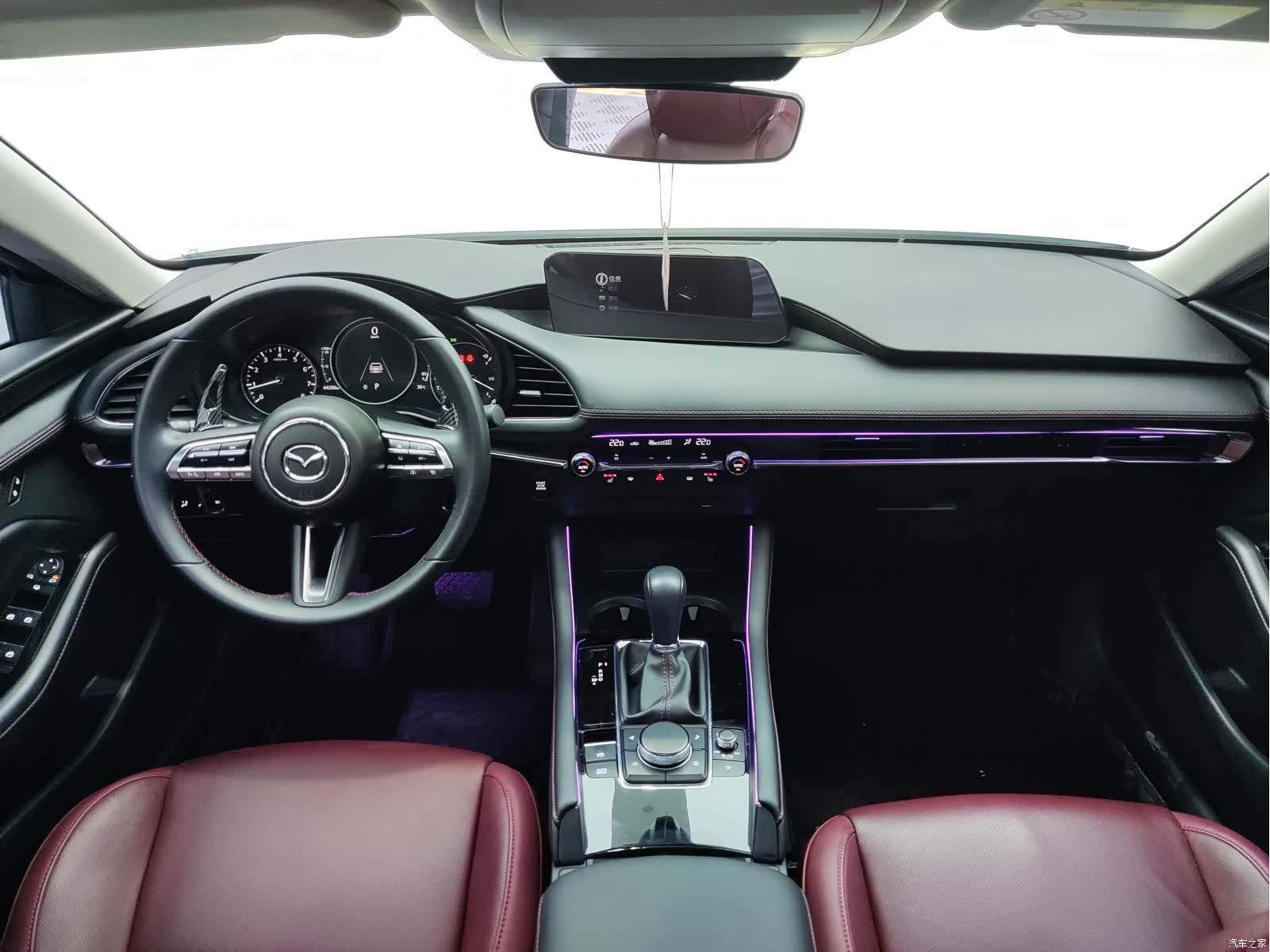 Mazda Mazda3, 2023 8