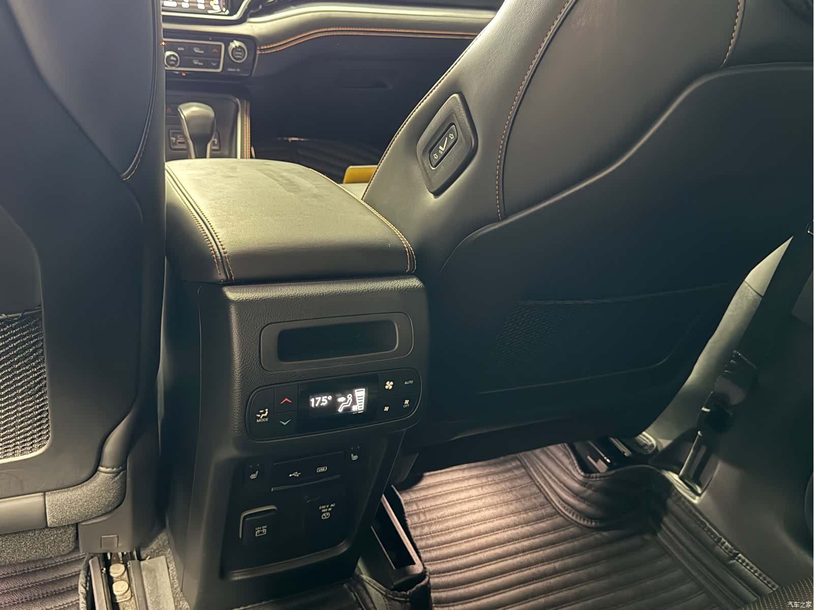 Jeep Grand Commander, 2019 13