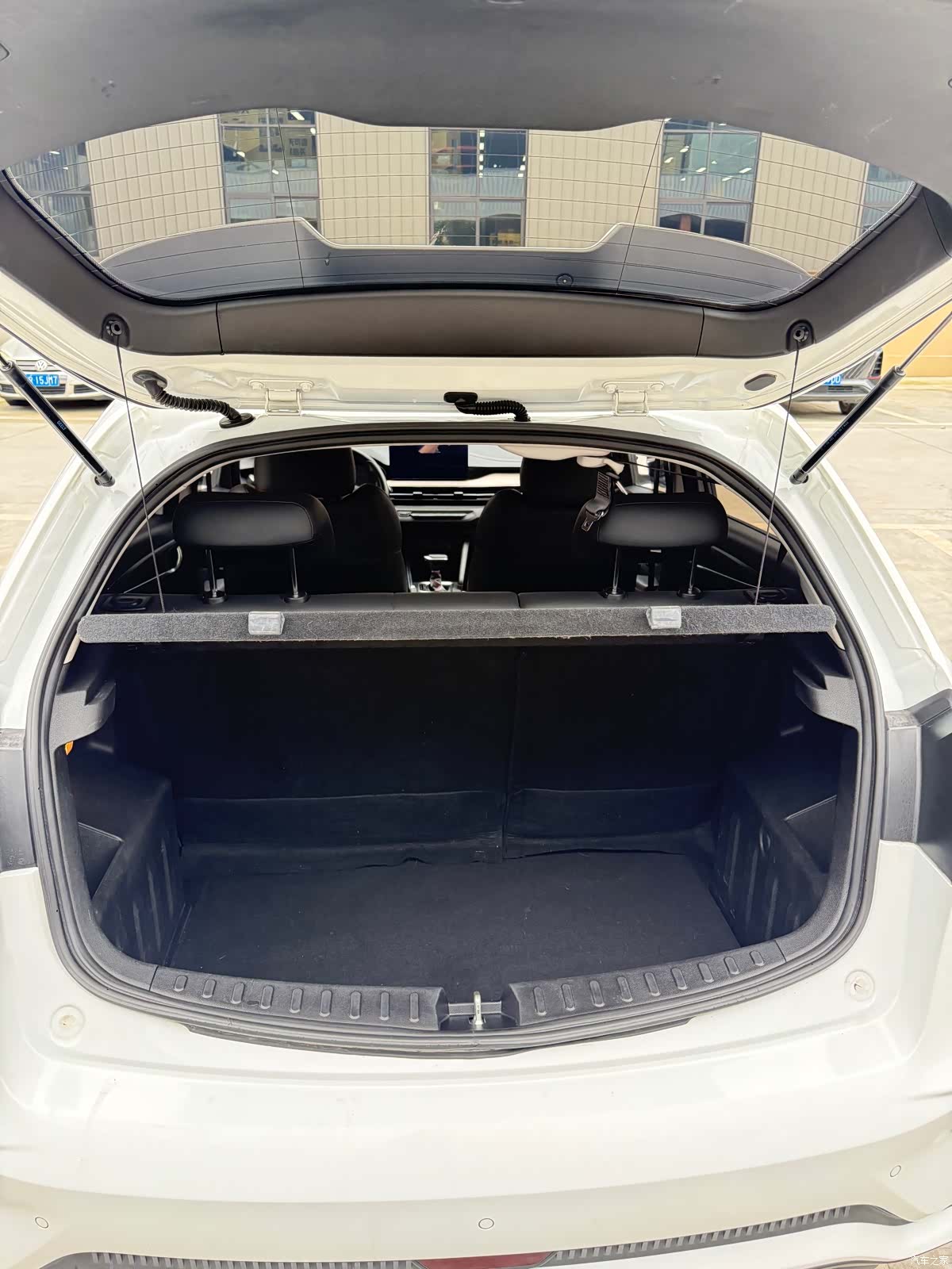 Geely X3, 2021 10