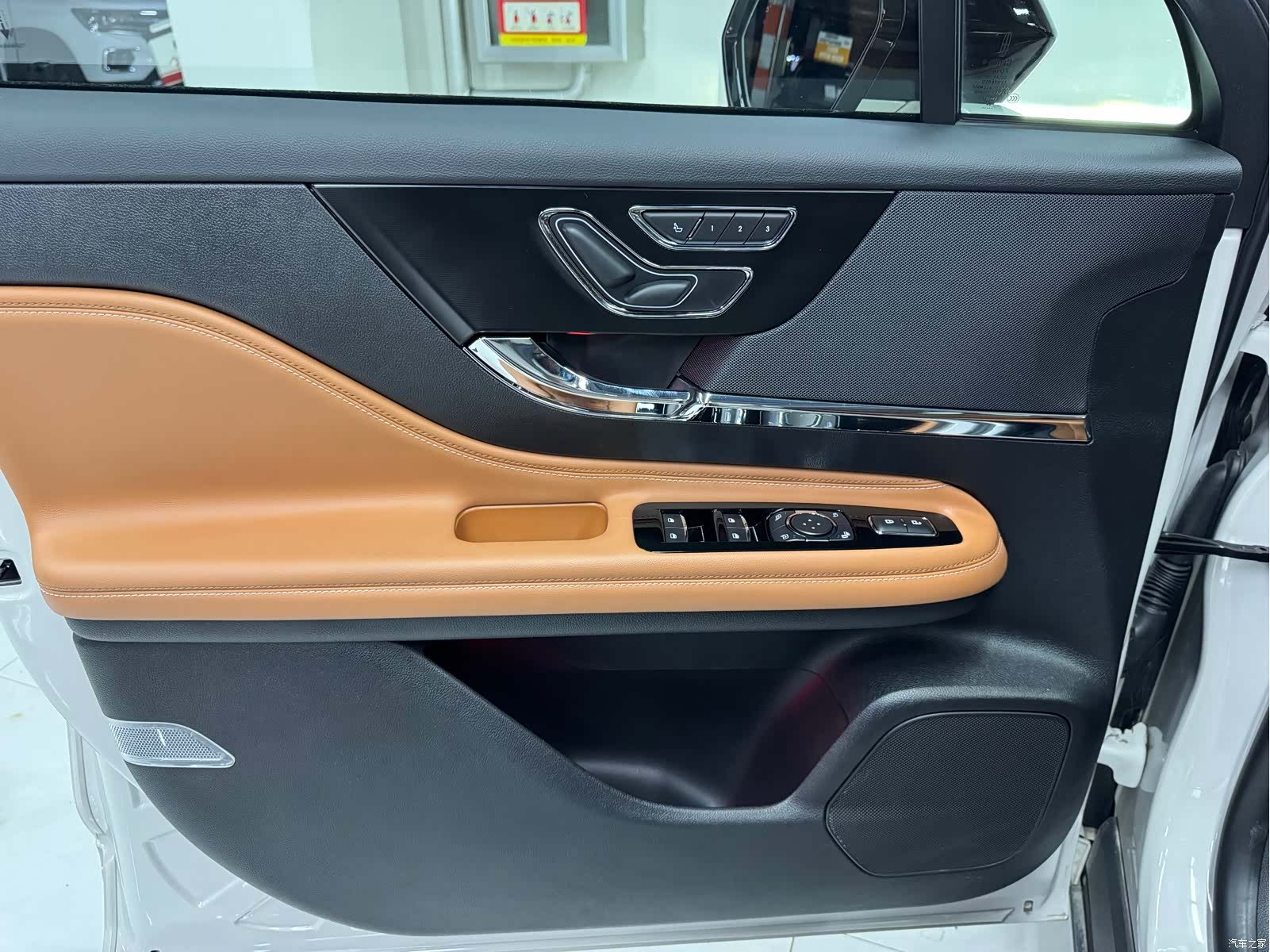 Lincoln Corsair, 2025 17