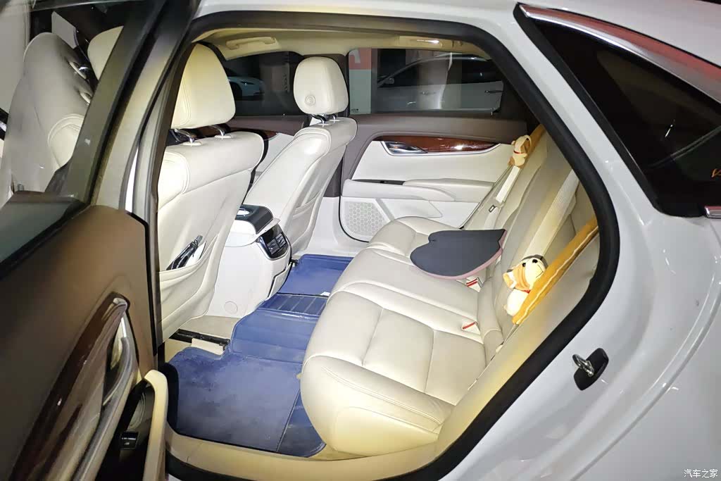 Cadillac XTS, 2016 11