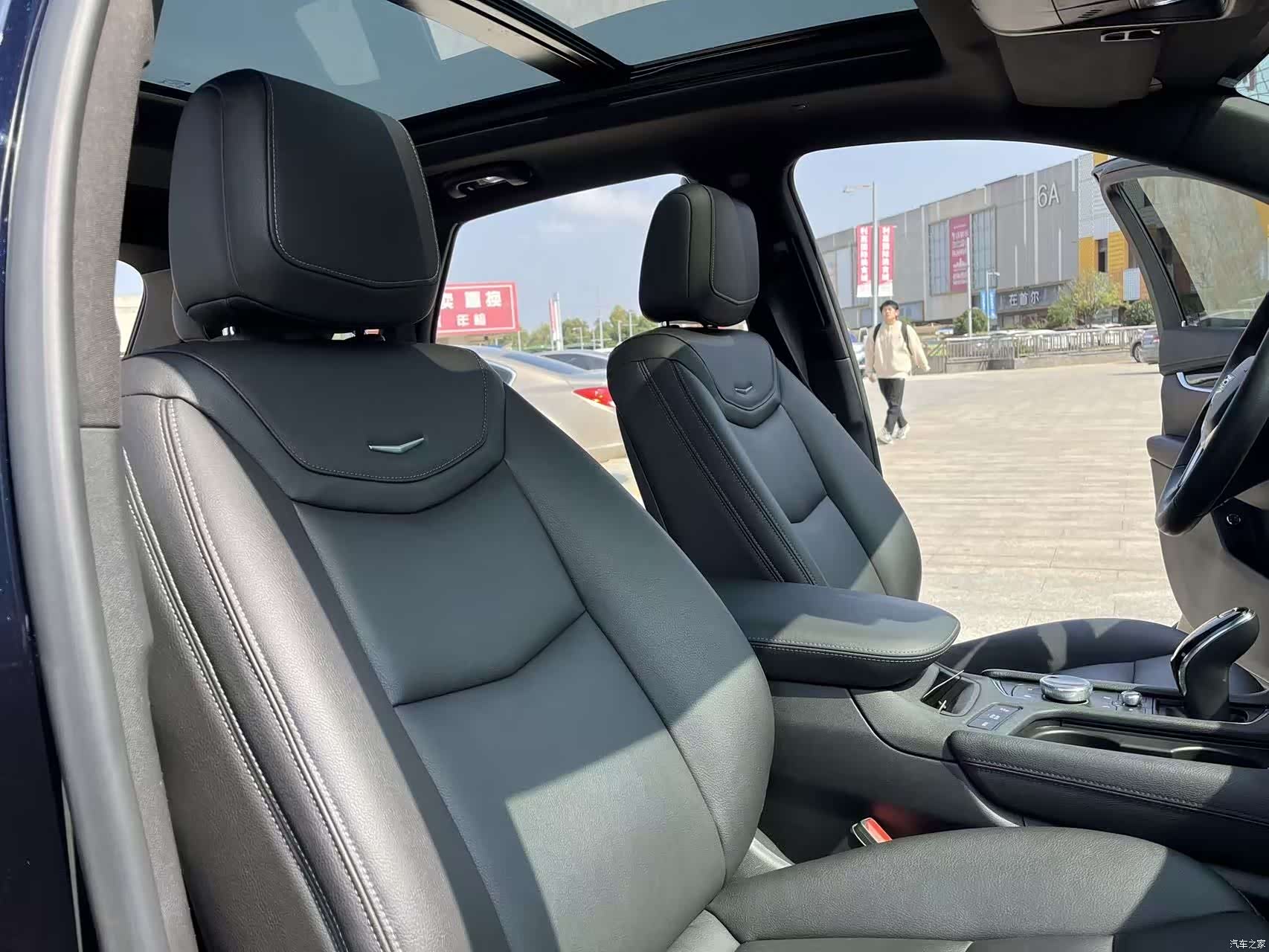 Cadillac XT5, 2020 32