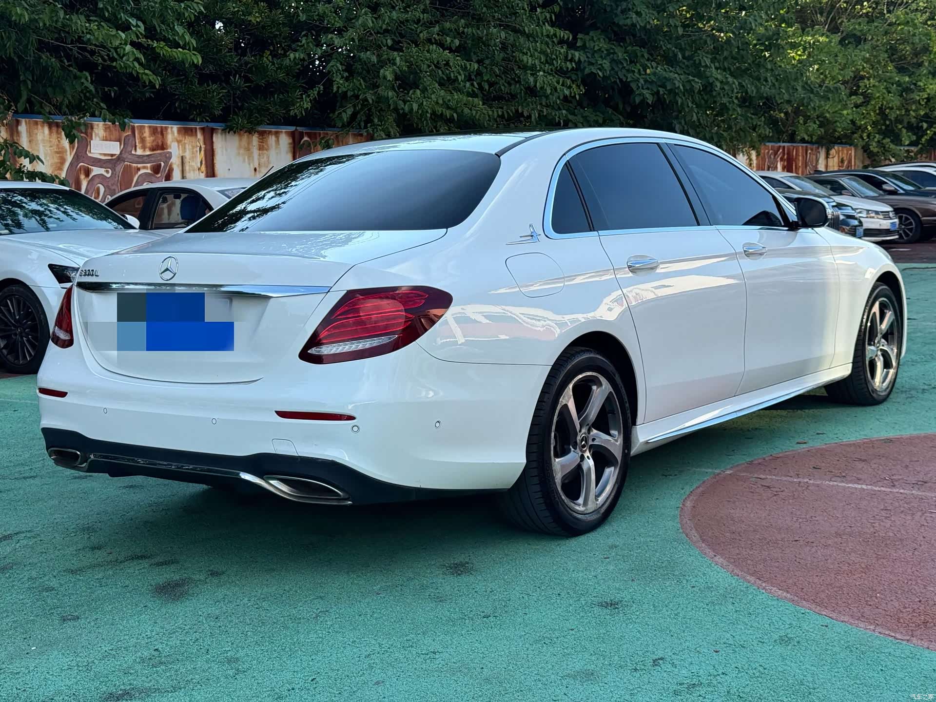 Mercedes-Benz E-Class, 2017 4