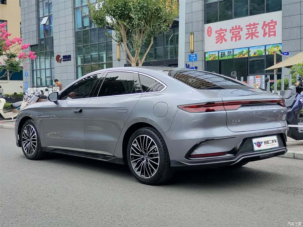 BYD Han, 2022 4
