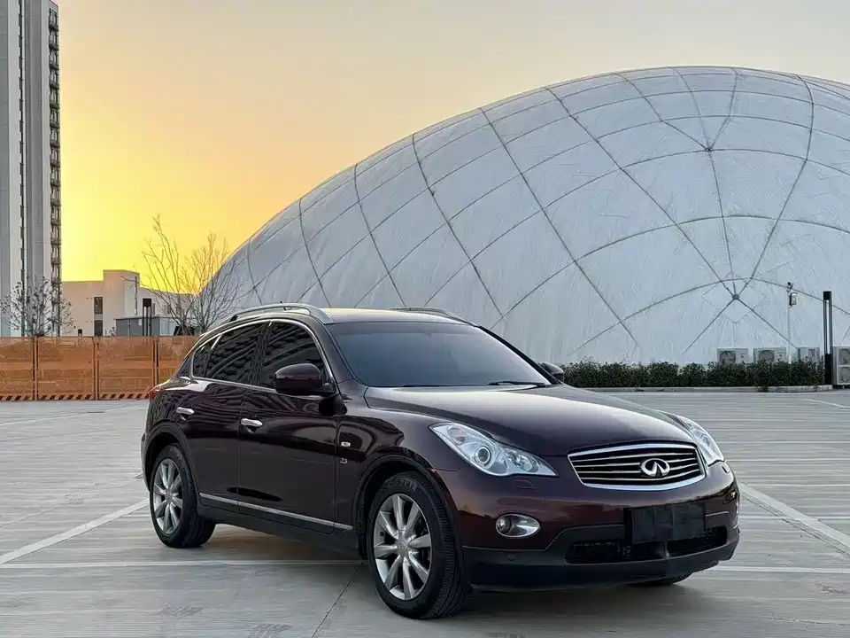 Infiniti QX50