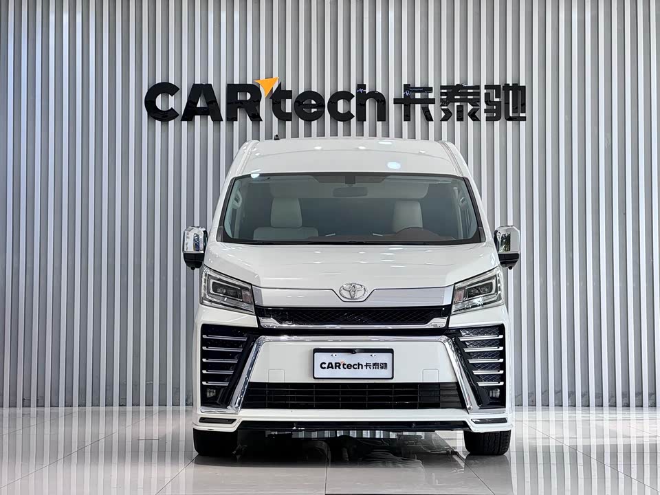 Toyota HIACE Toyota HIACE