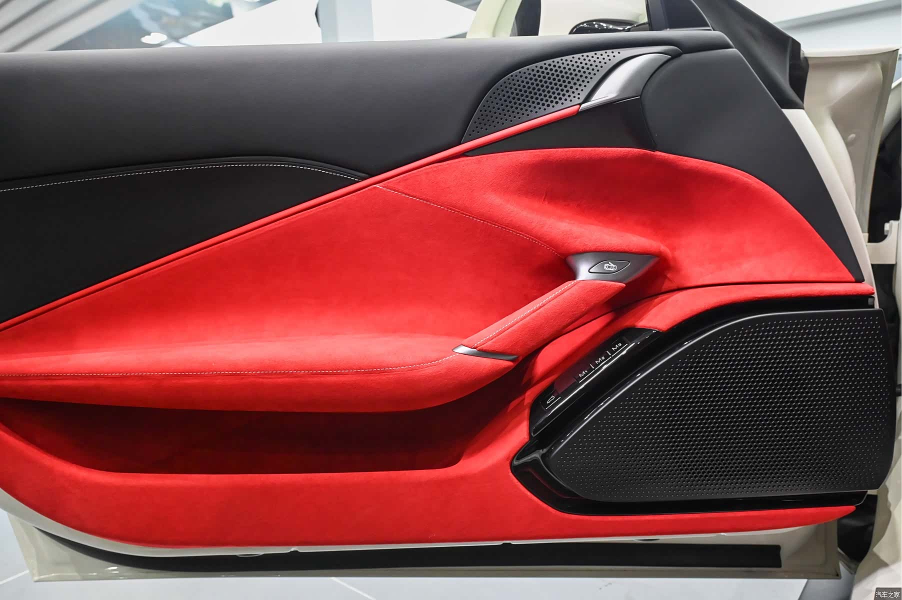 Ferrari Roma, 2023 16