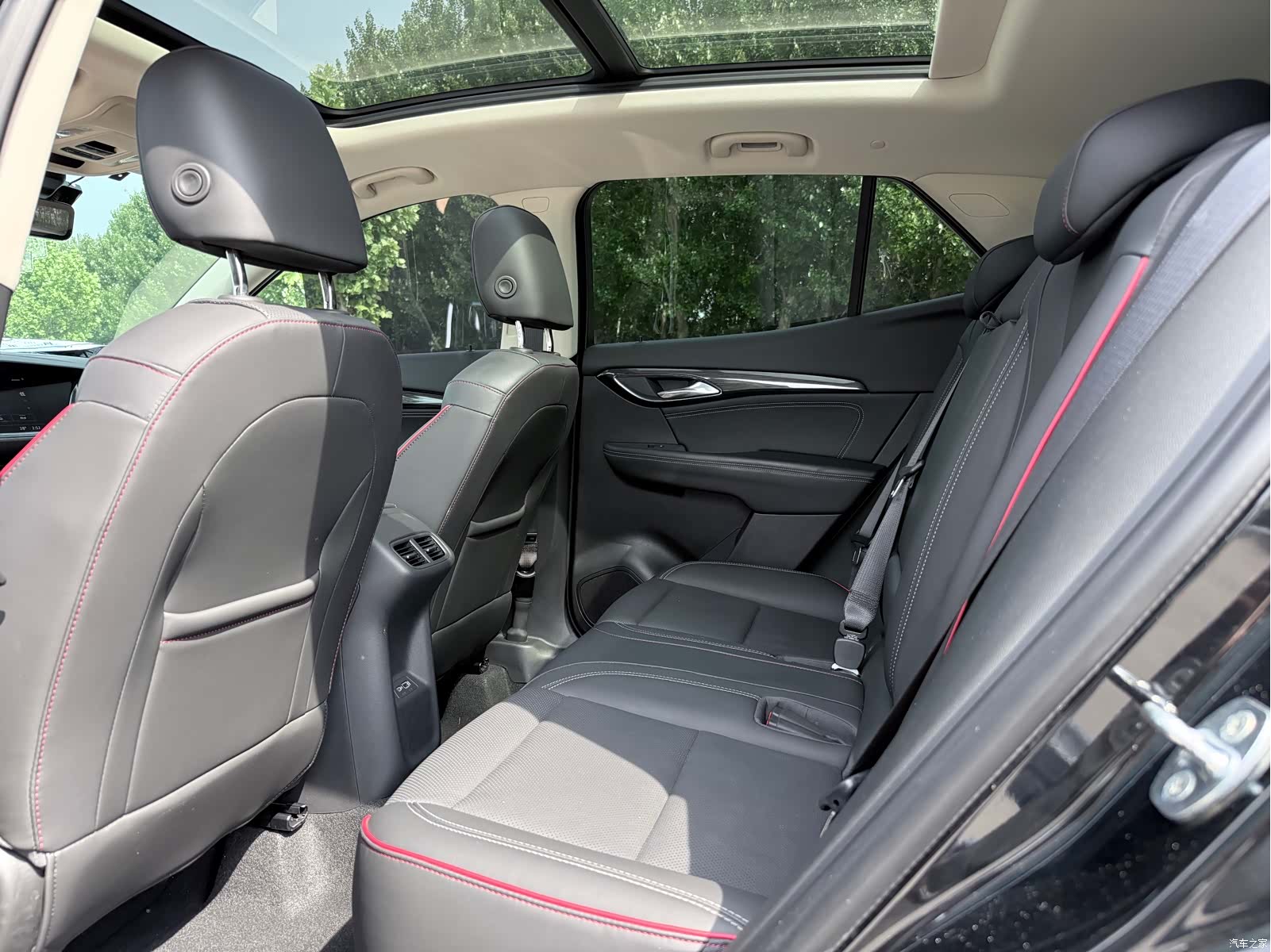 Buick Envision, 2022 11