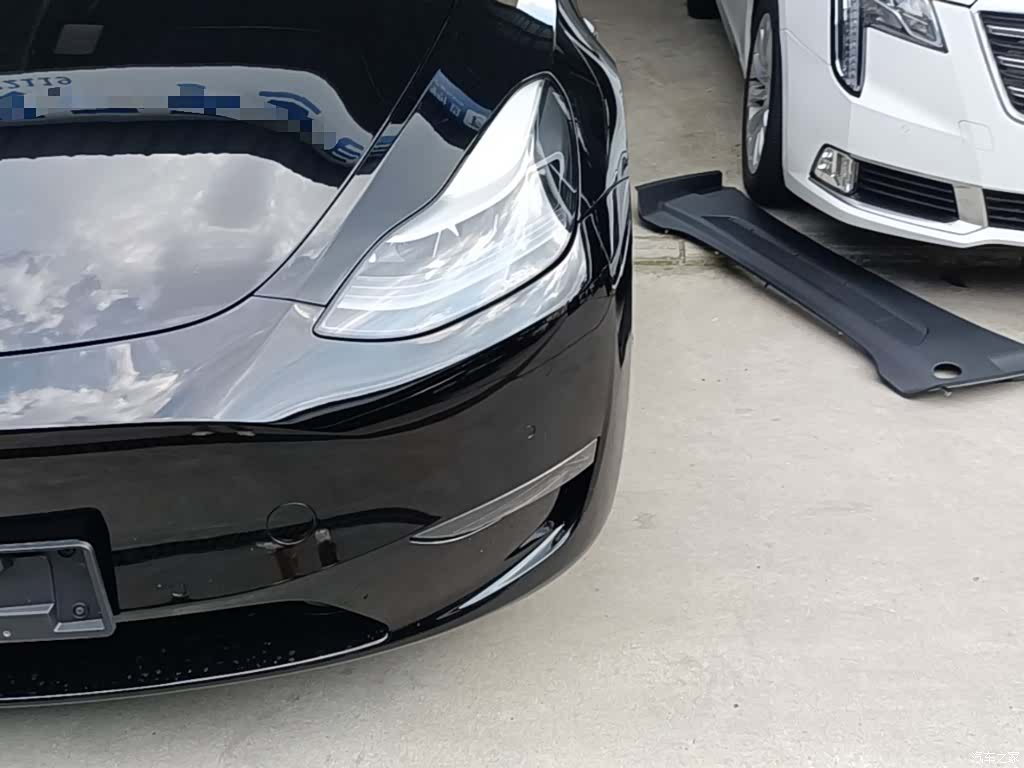 Tesla Model Y, 2021 24