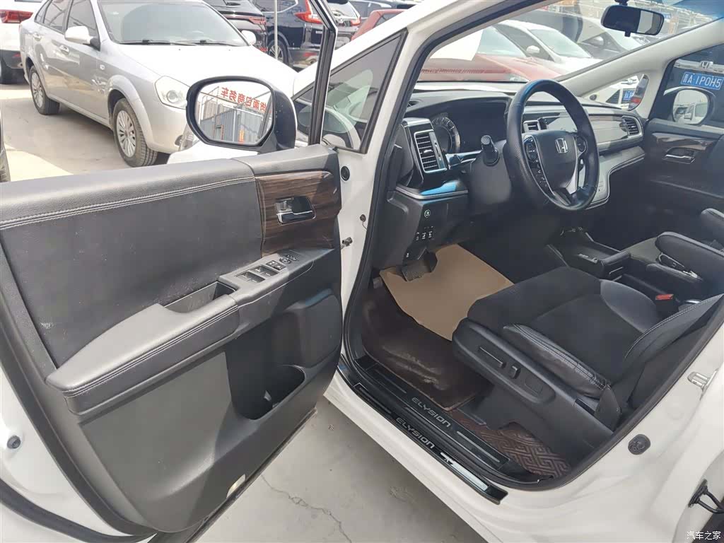 Honda Elysion, 2018 12