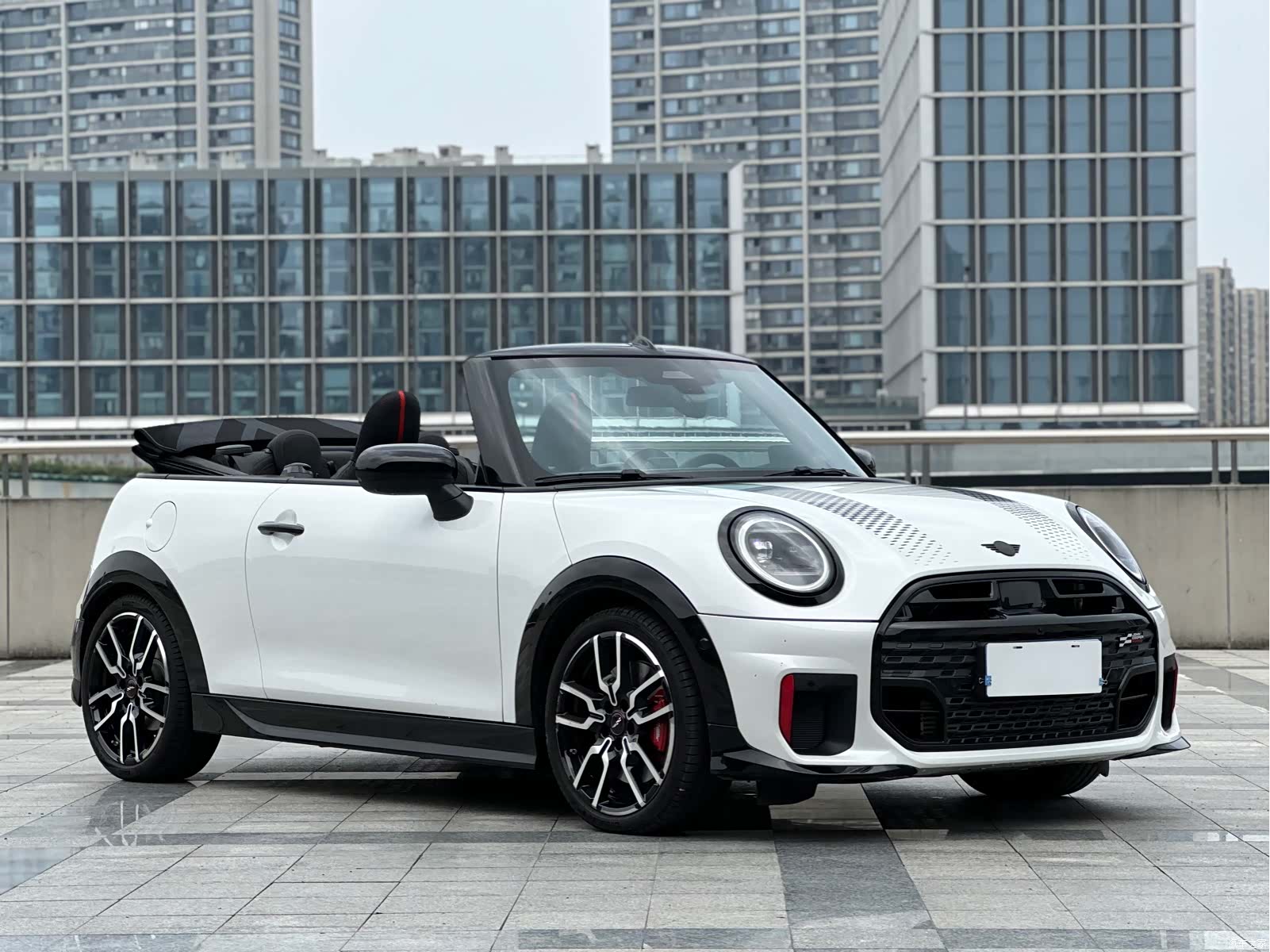 Mini Cooper, 2026 3
