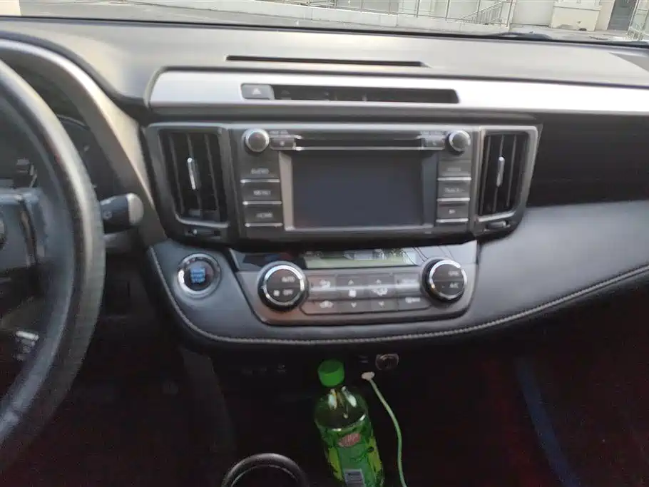 Toyota RAV4 Rongfang