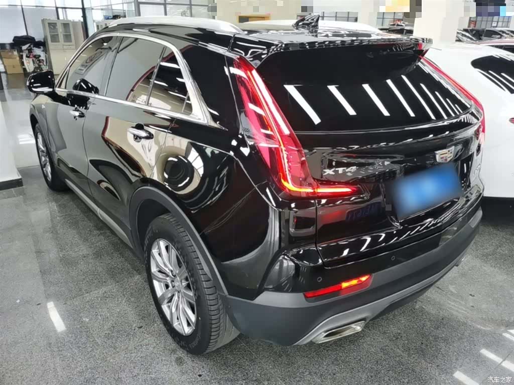 Cadillac XT4, 2020 все фото
