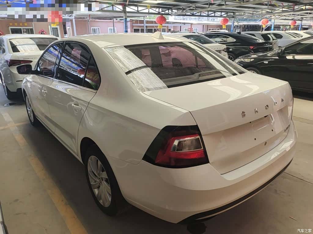 Skoda Rapid, 2019 все фото