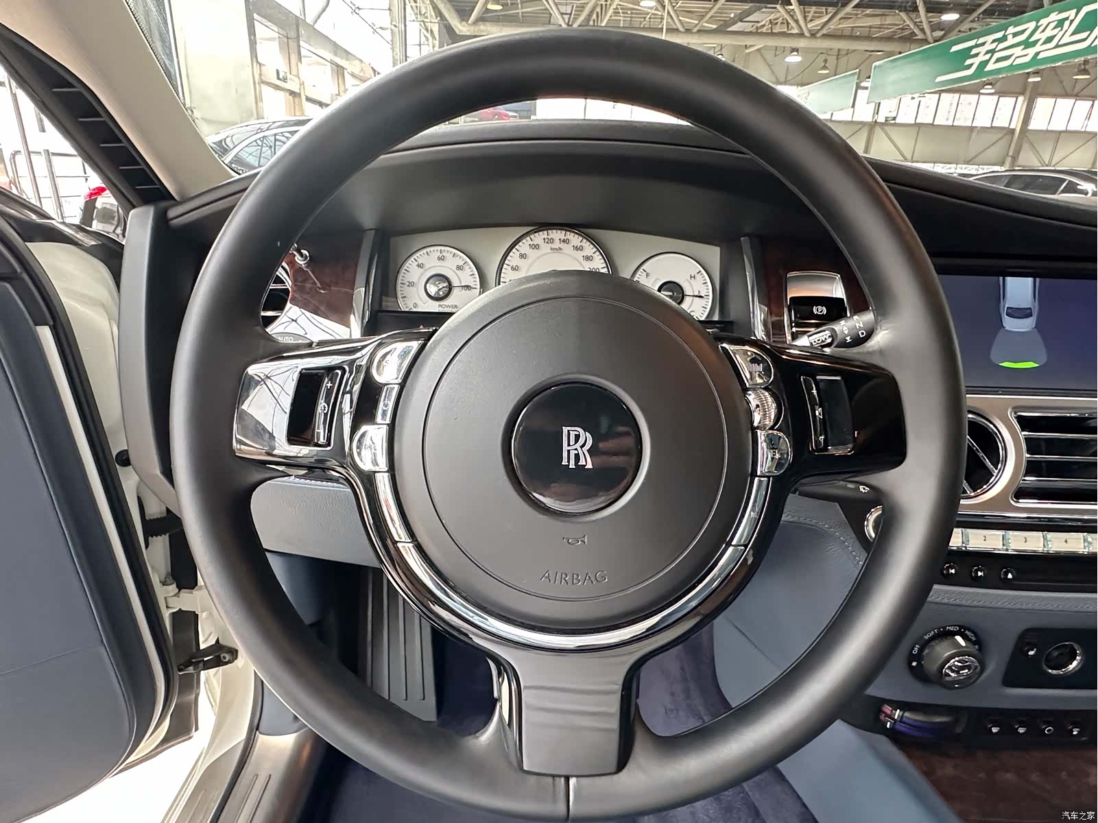 Rolls-Royce Ghost, 2011 12