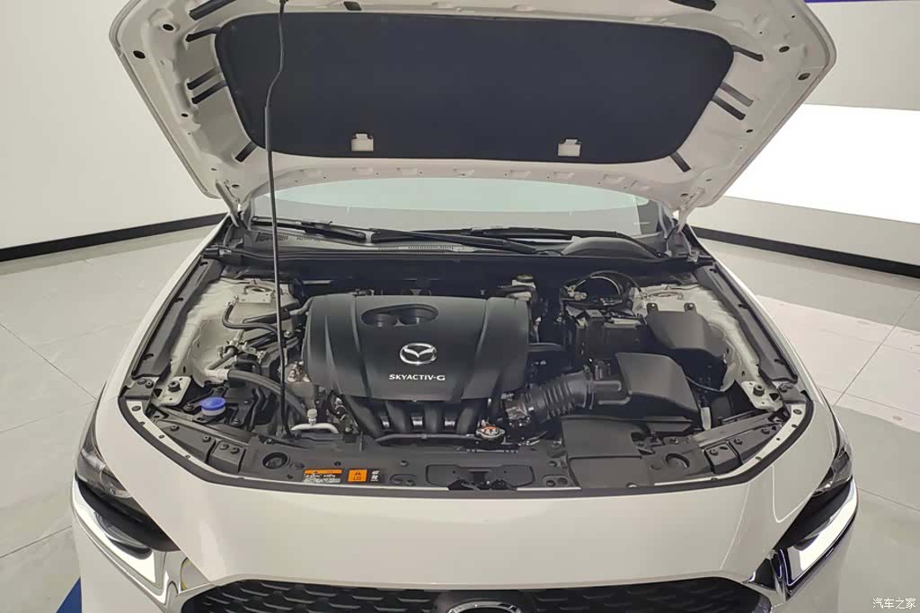 Mazda Mazda3, 2022 10