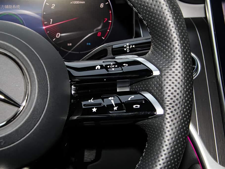 Mercedes-Benz GLC Mercedes-Benz GLC