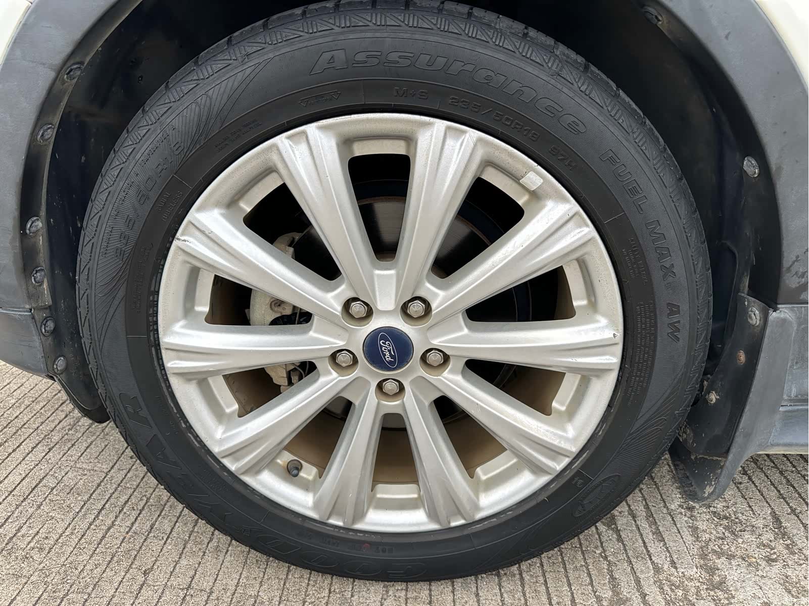 Ford Kuga, 2017 13