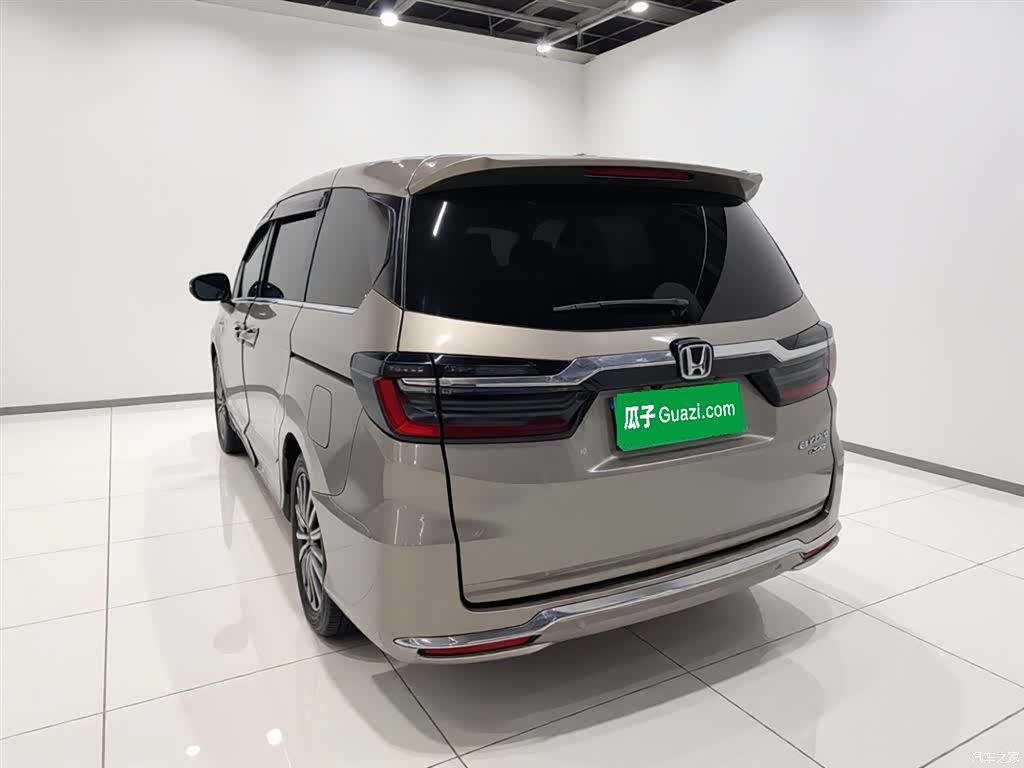 Honda Elysion, 2022 4