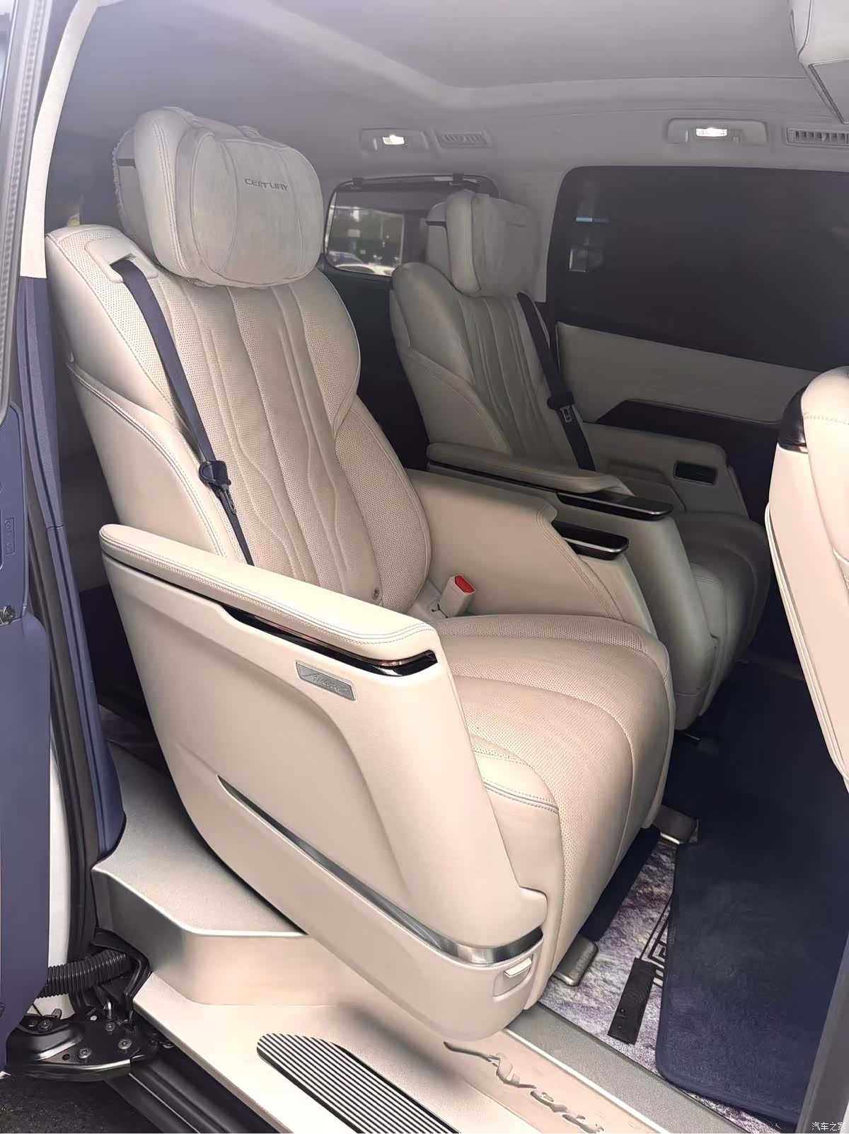 Buick Century, 2023 все фото