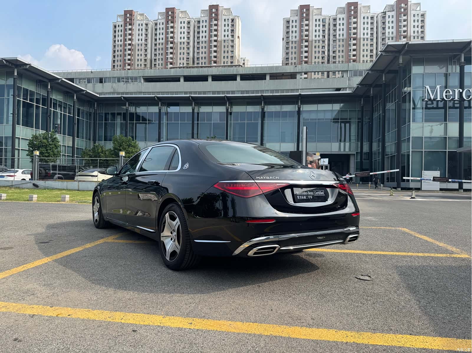 Maybach S-Class, 2023 29