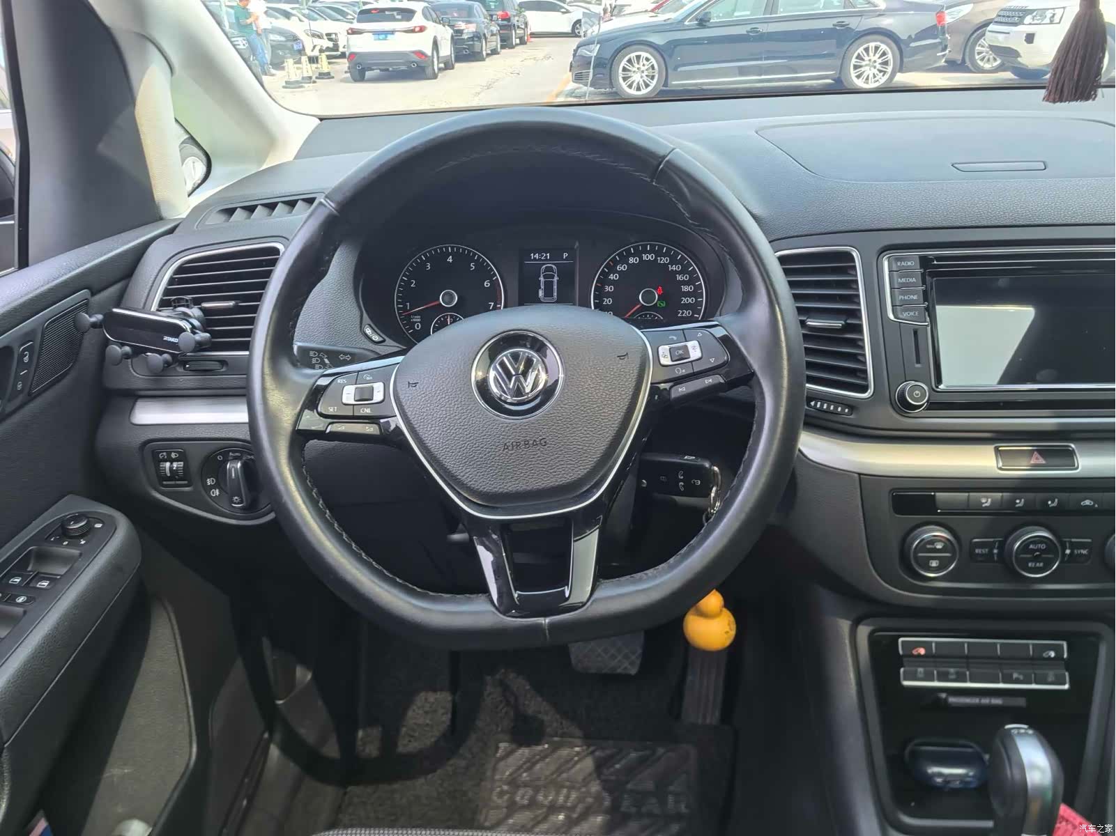 Volkswagen Xia, 2018 12