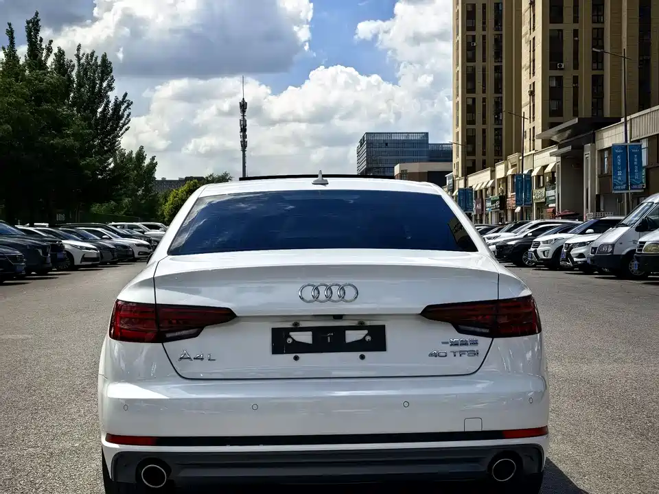 Audi A4L