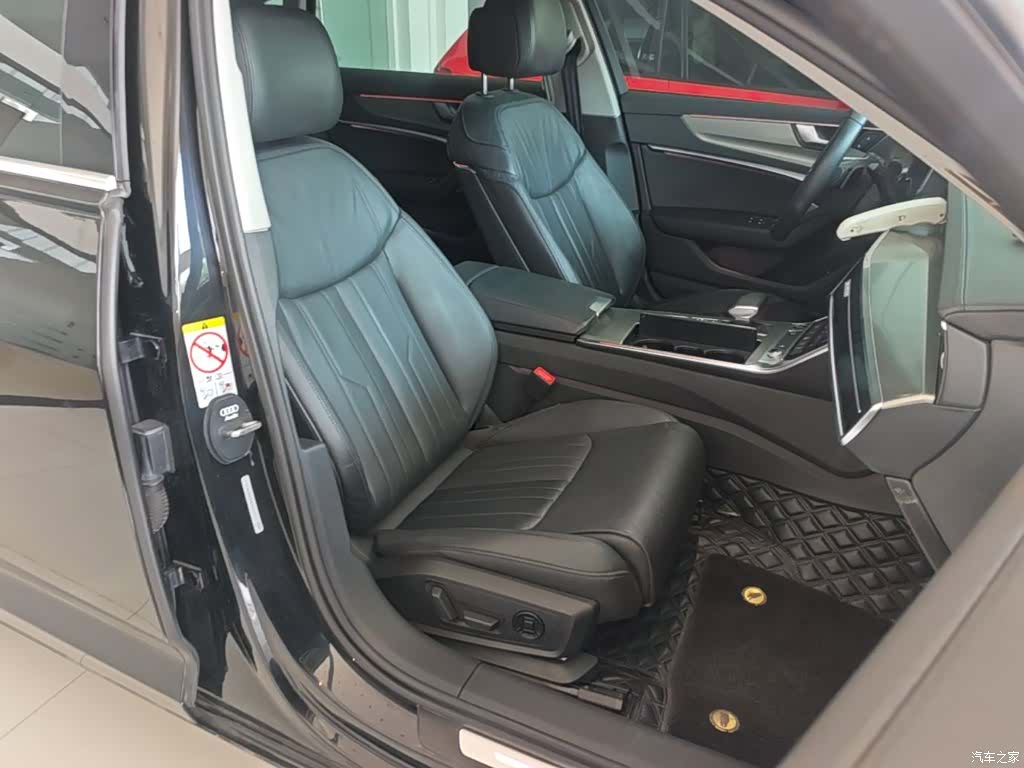 Audi A6L, 2022 25
