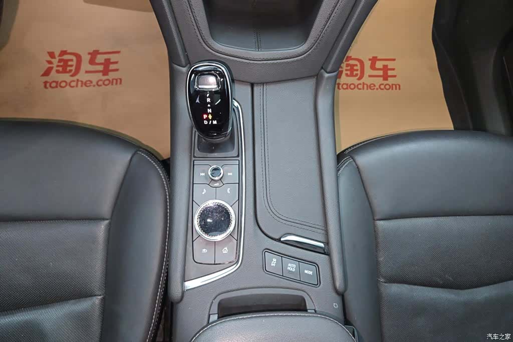 Cadillac XT6, 2022 16