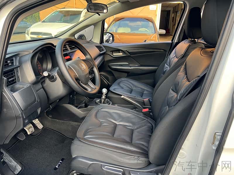 Honda Fit, 2016 4