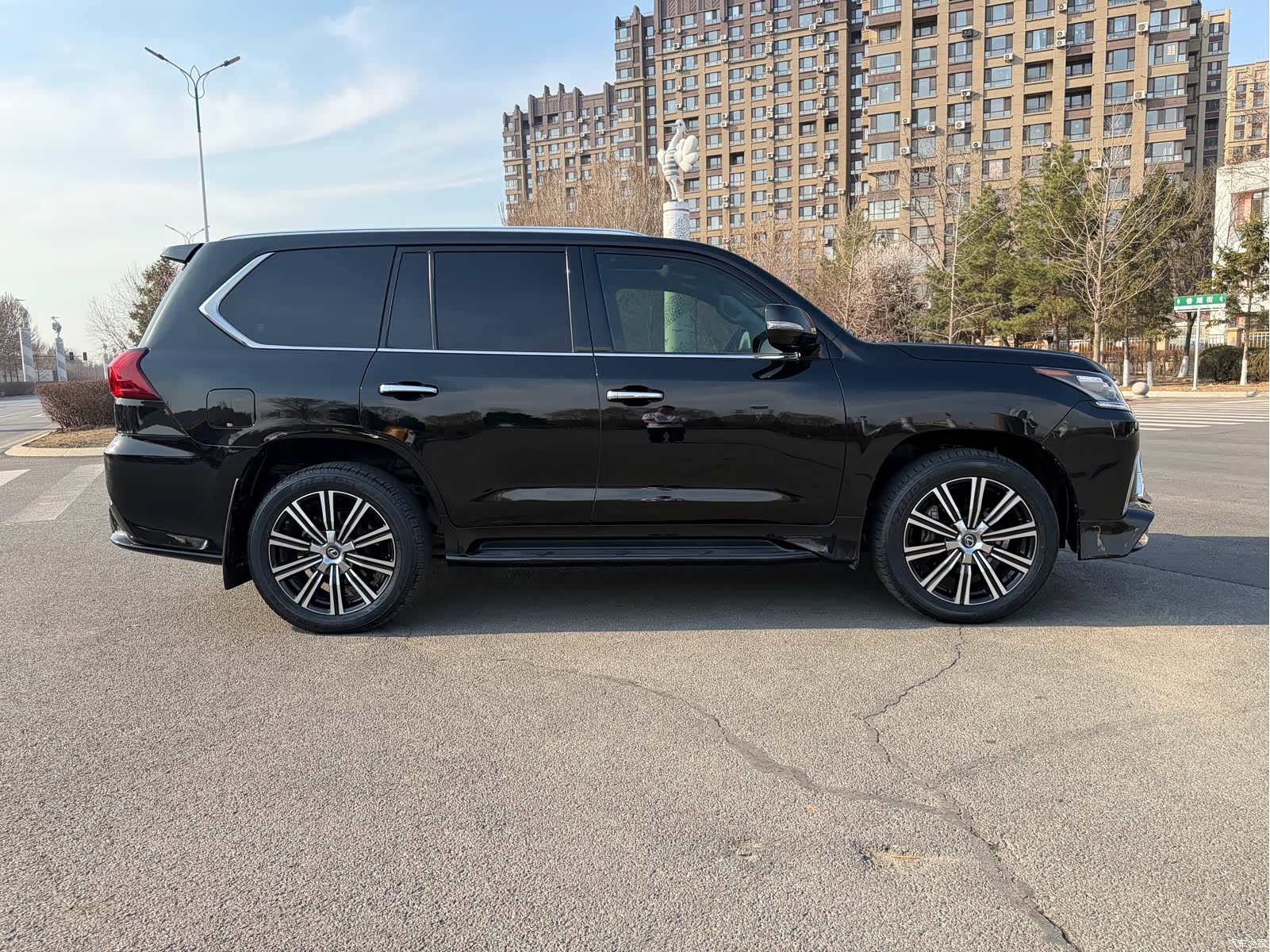 Lexus LX, 2018 7