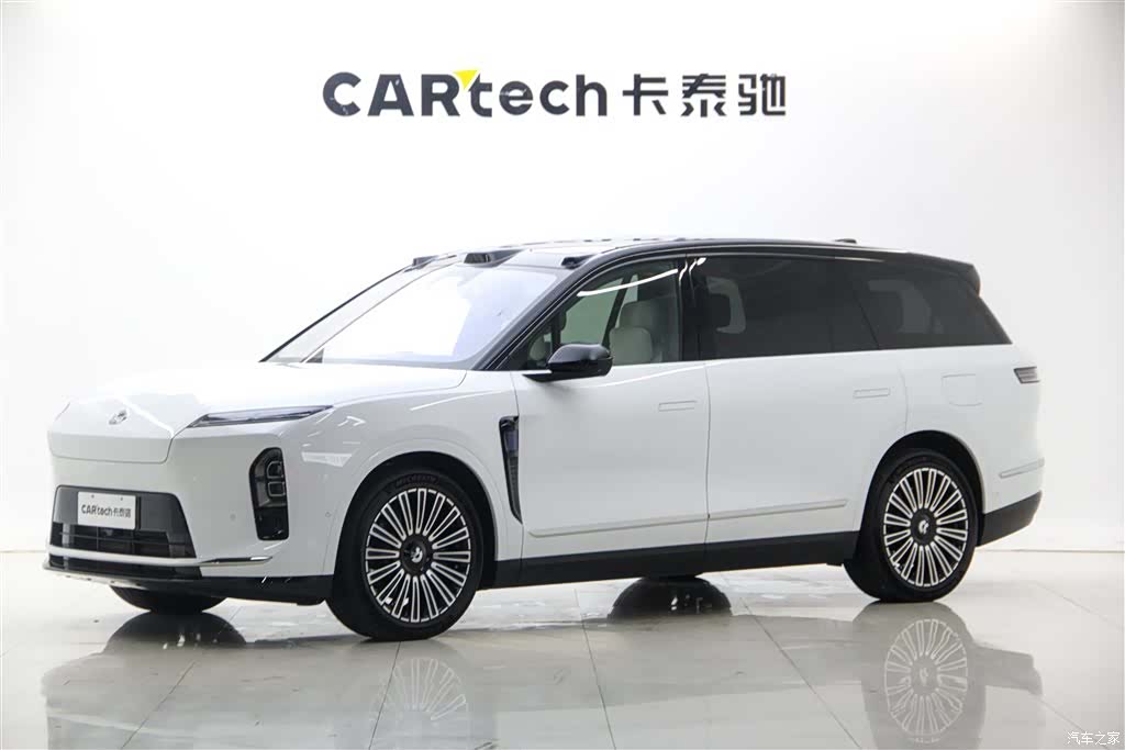 NIO ES8, 2025 13