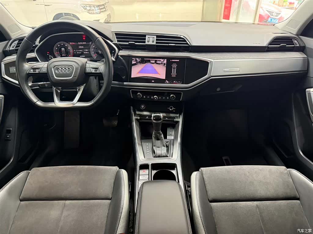 Audi Q3, 2022 20