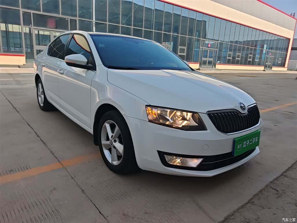 Skoda Octavia, 2015 4