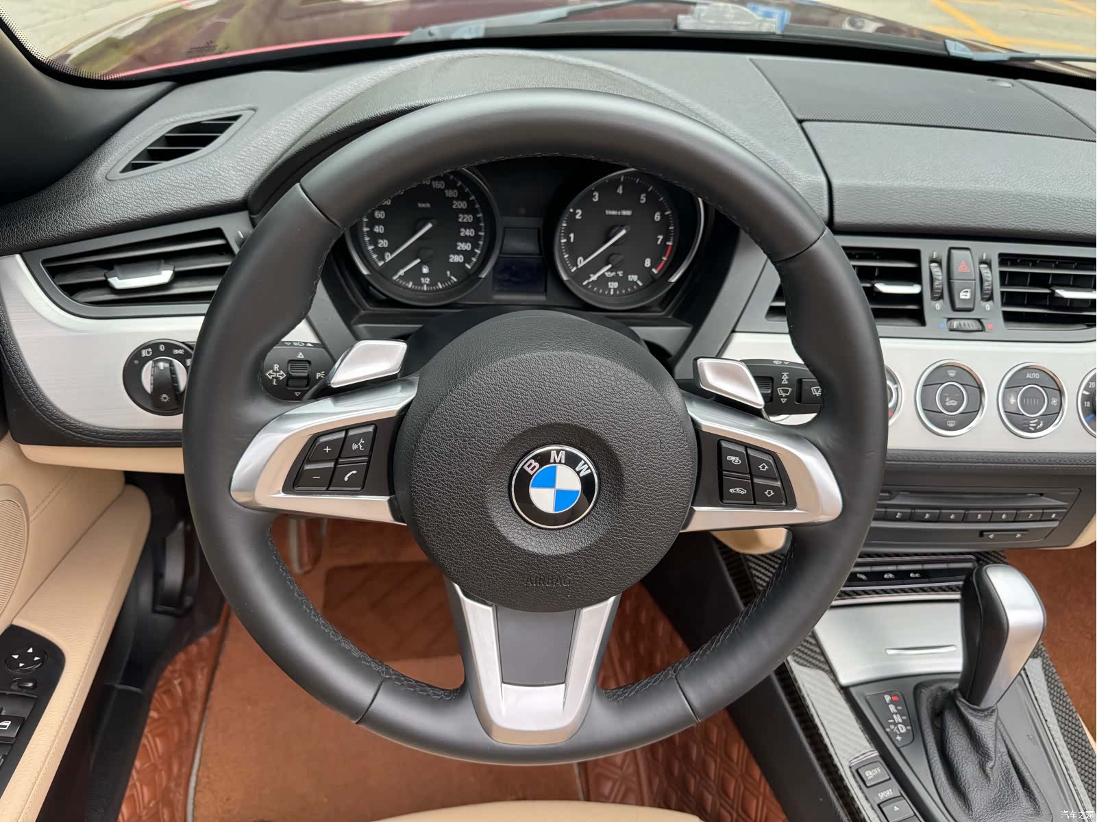 BMW Z4, 2011 19