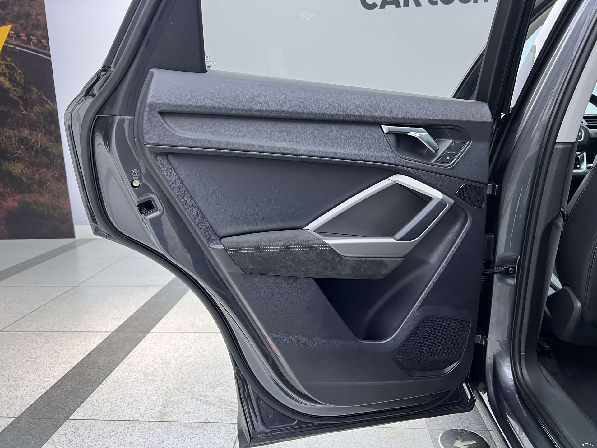 Audi Q3, 2022 2