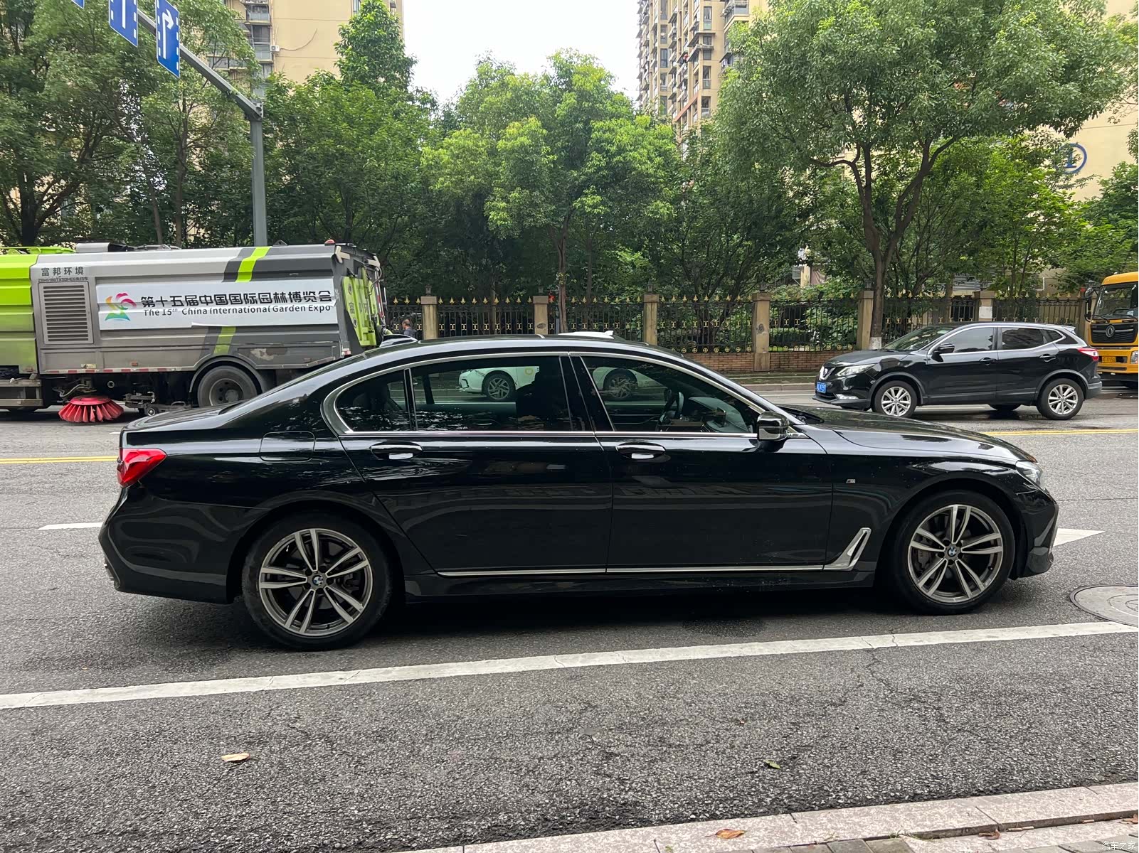 BMW 7 Series, 2017 11