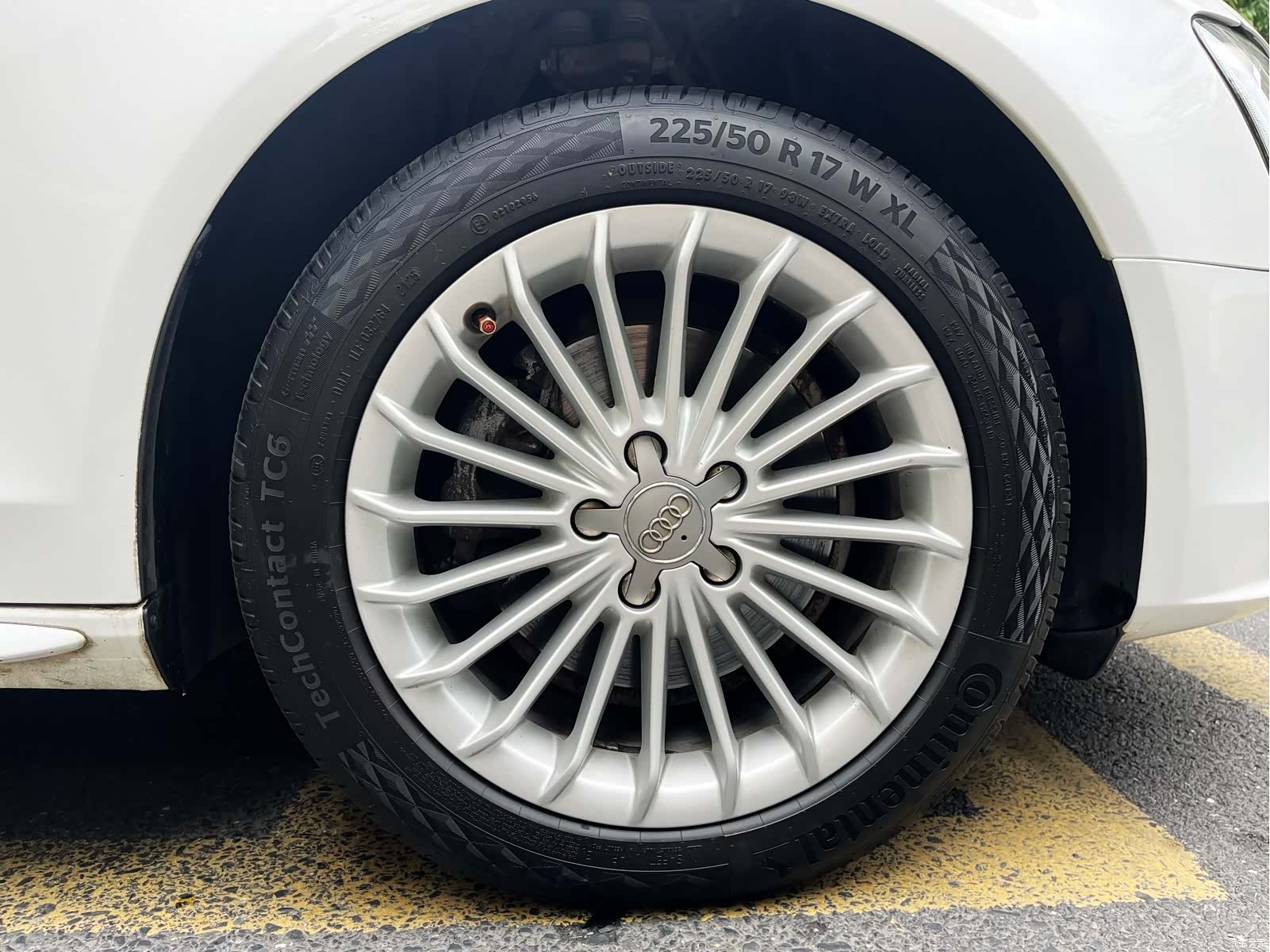 Audi A4L, 2015 8