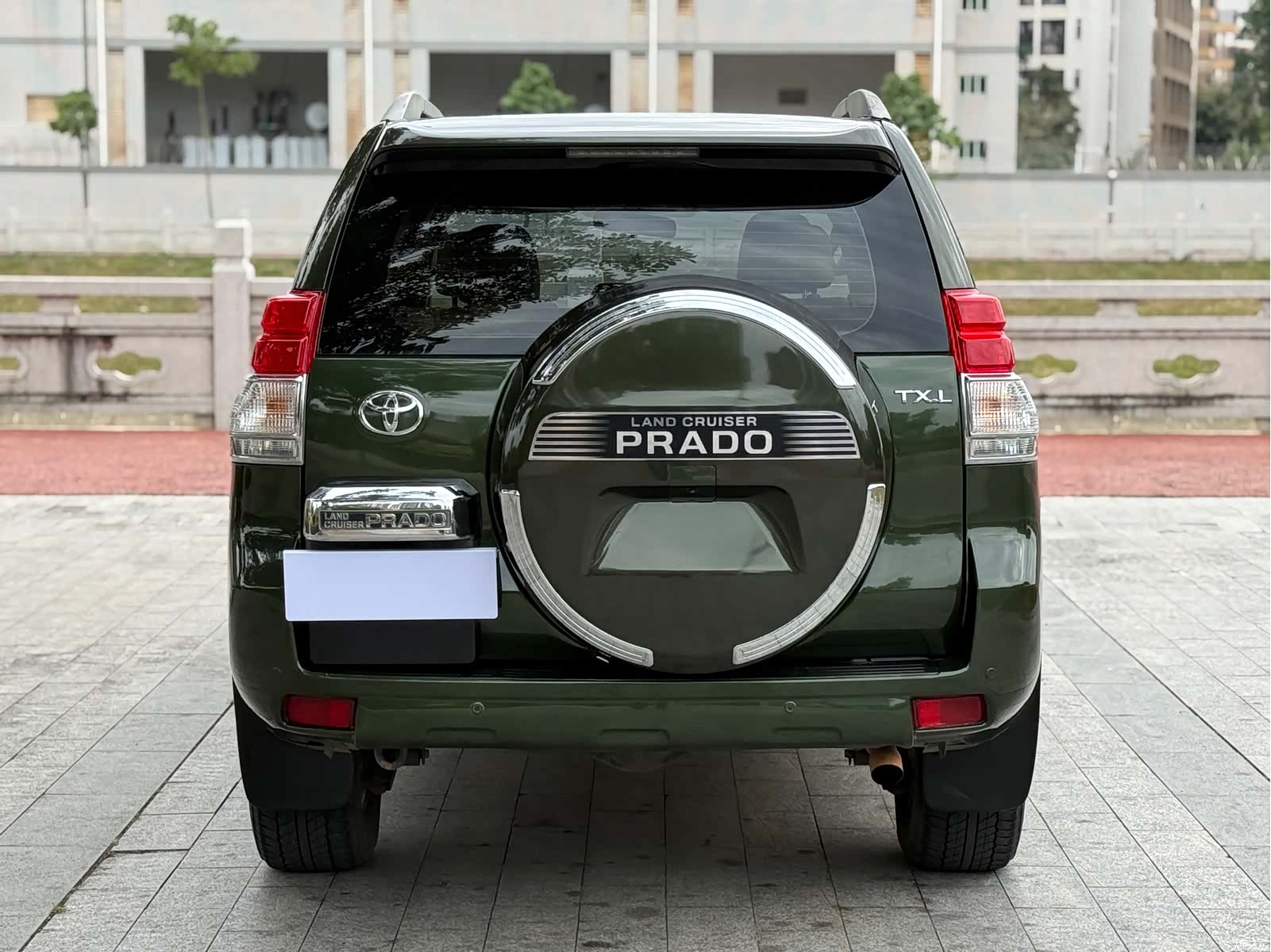 Toyota Prado, 2014 13