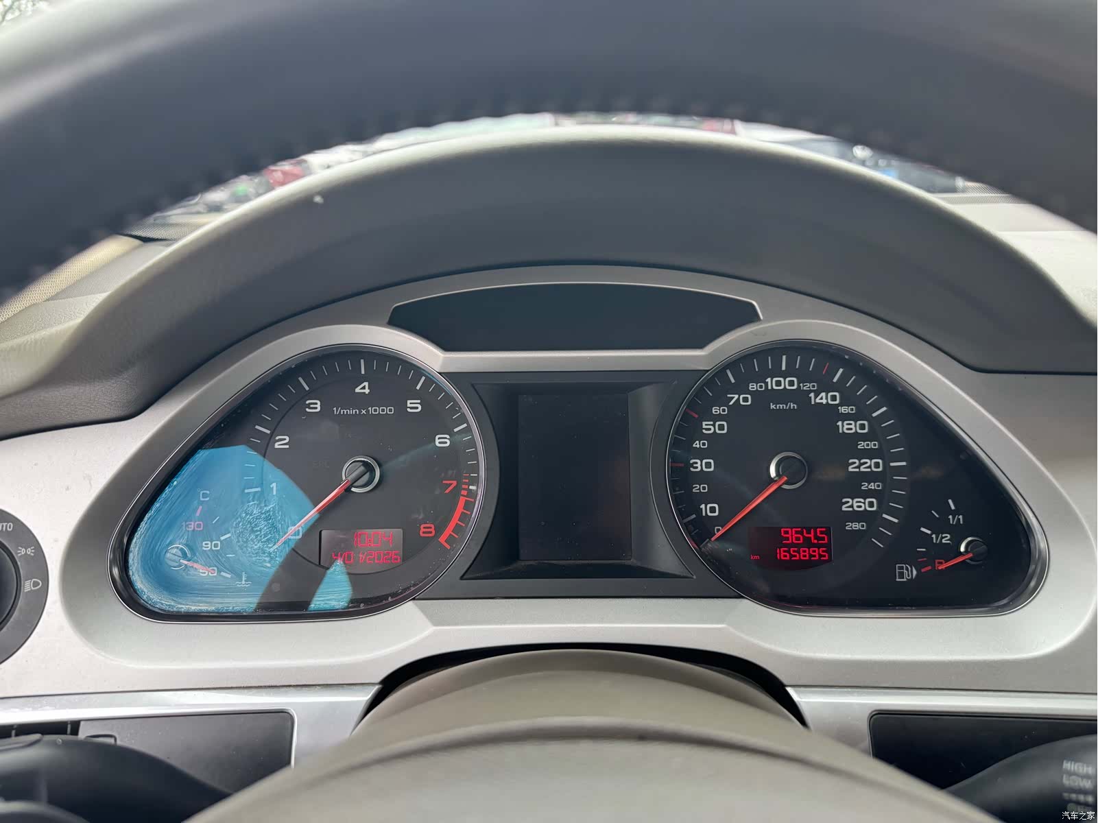 Audi A6L, 2010 13