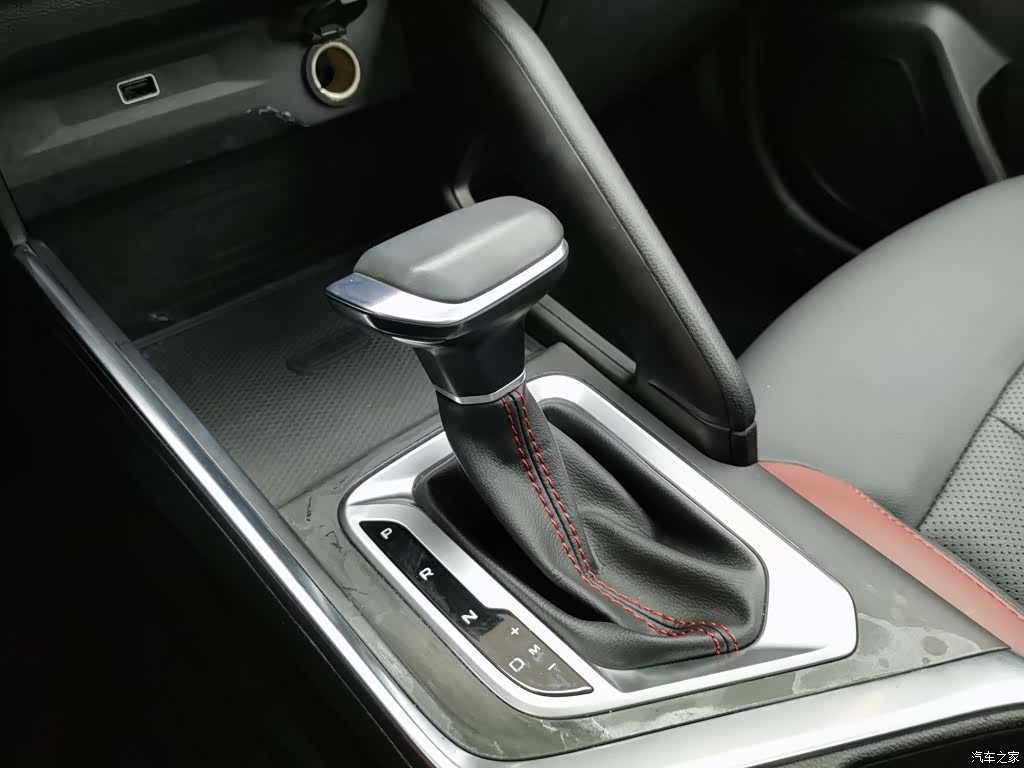 Geely X3, 2021 13