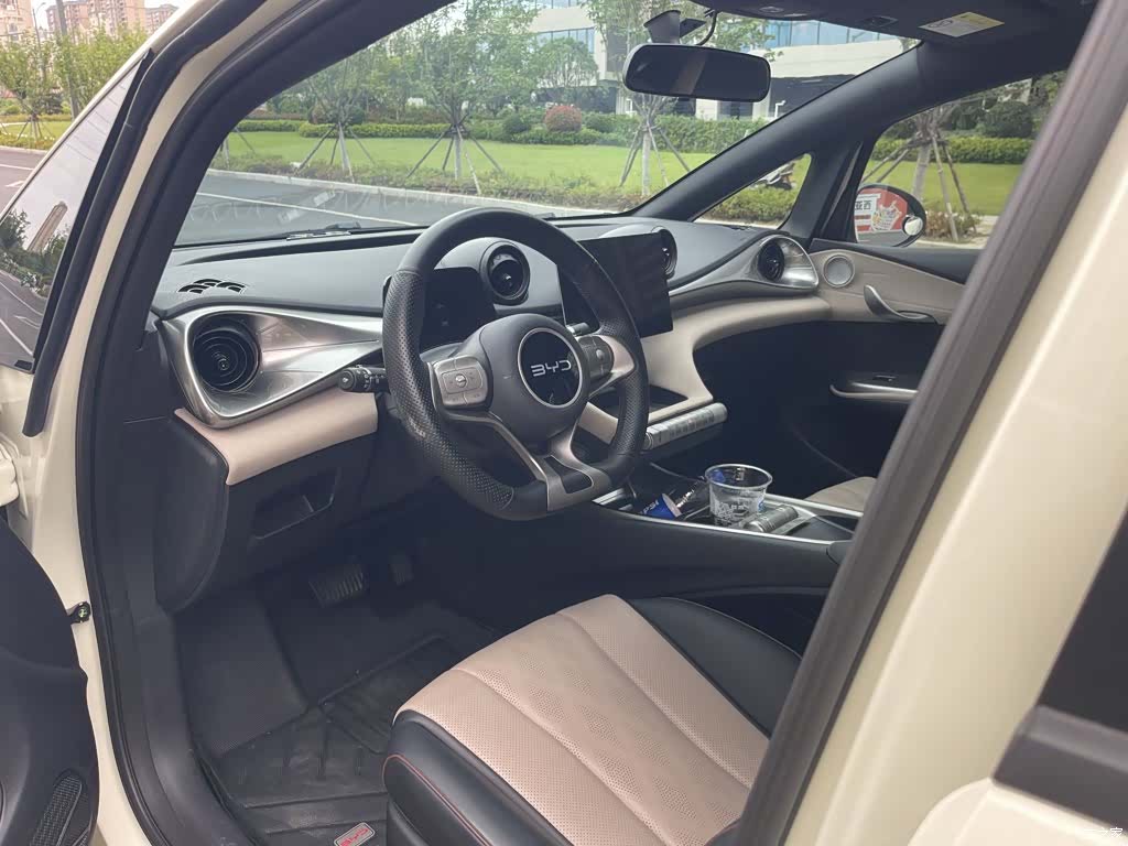 BYD Dolphin, 2025 14