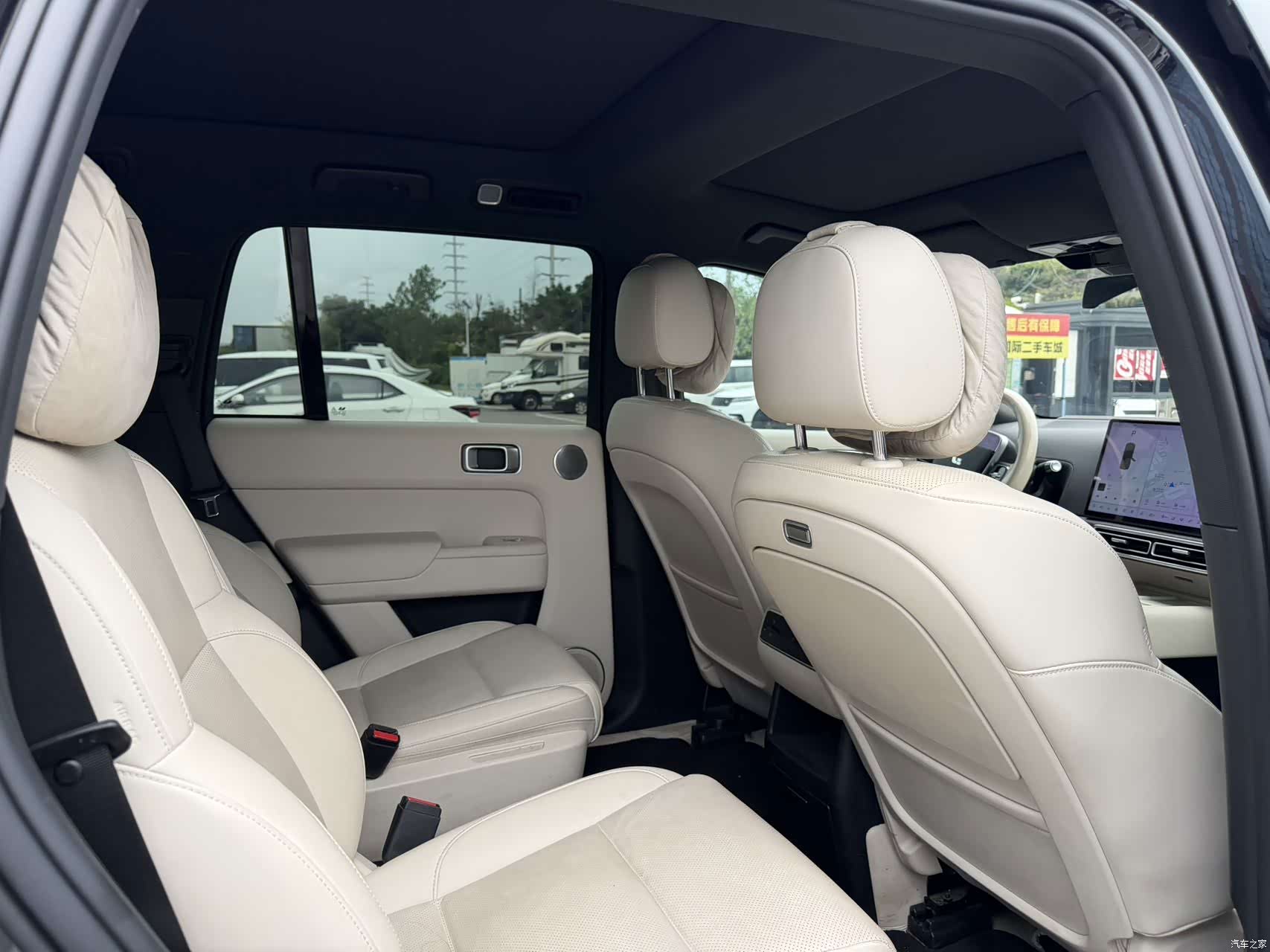 Li Auto L8, 2024 все фото