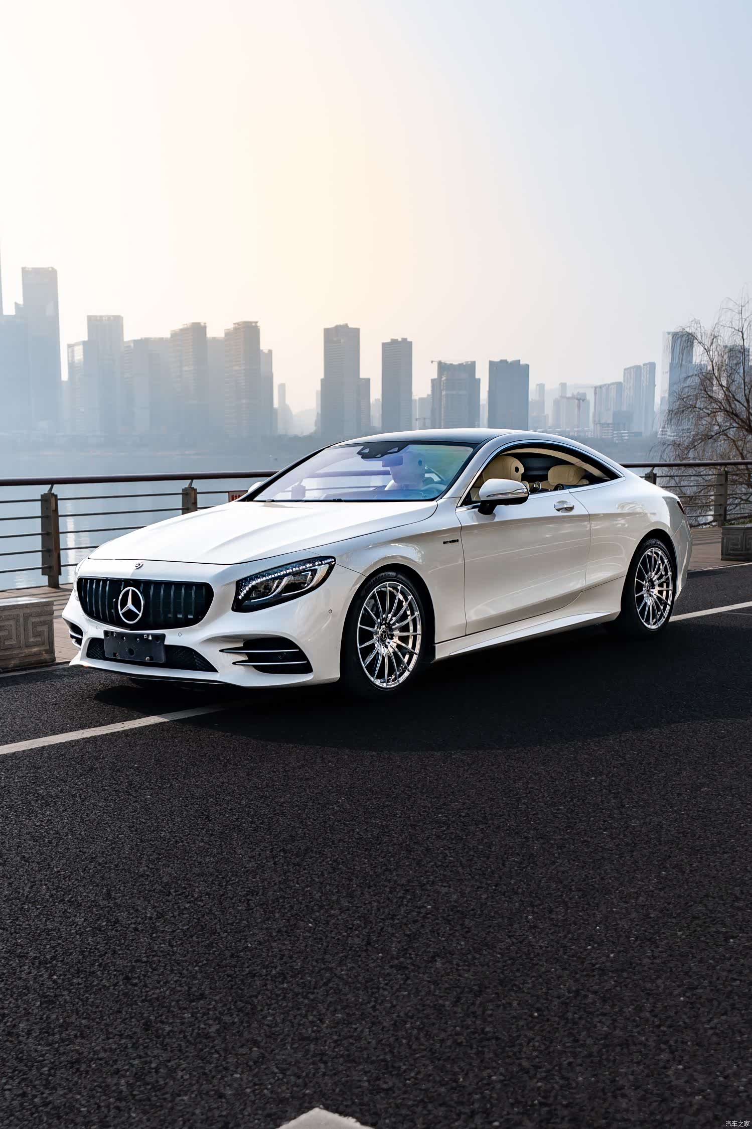 Mercedes-Benz S-Class, 2019 4