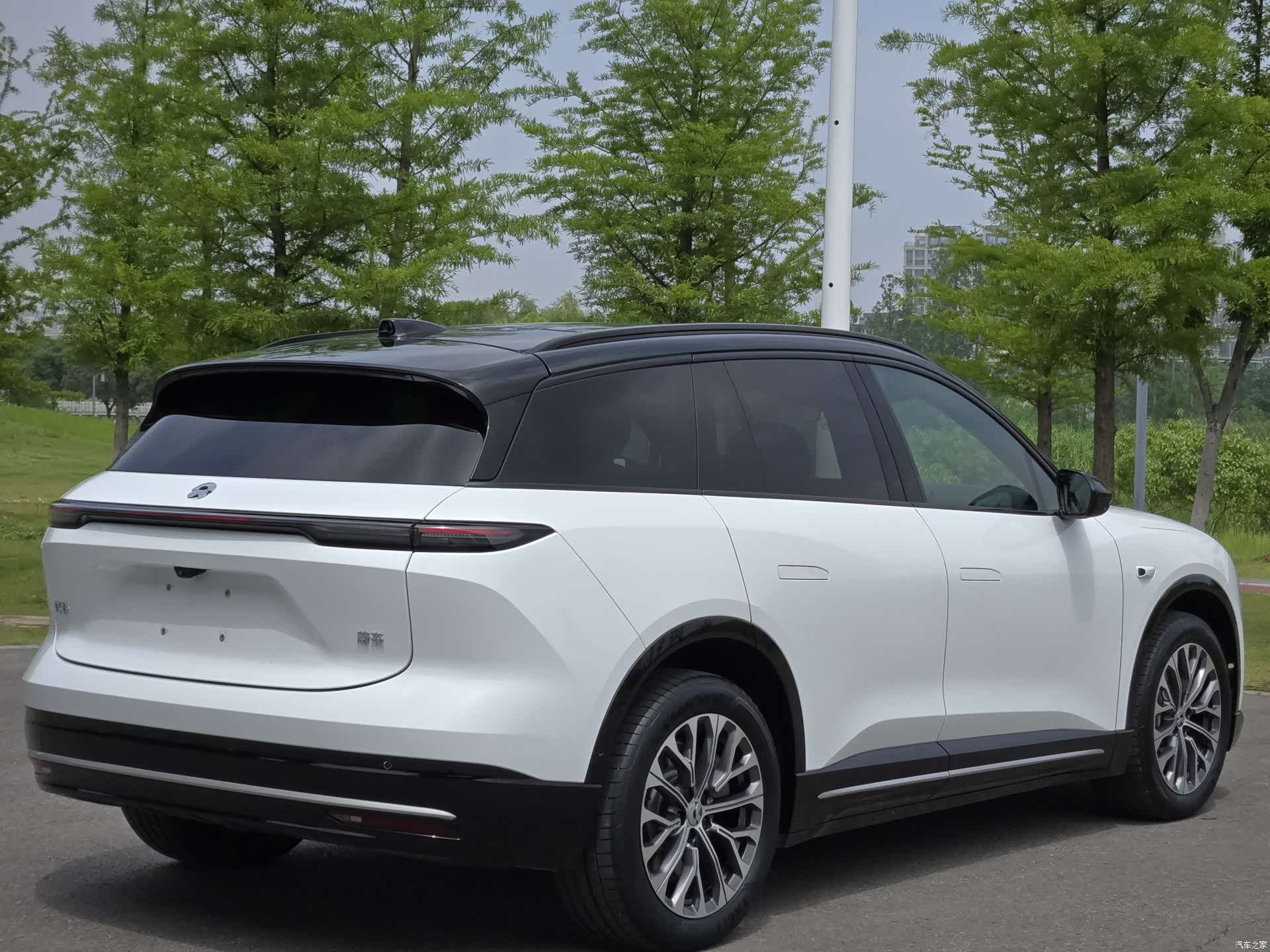 NIO ES6, 2025 7